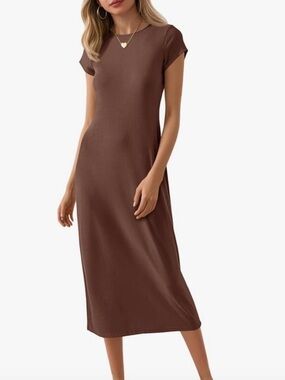 Wenrine Brown Short-Sleeve Knit Midi Dress
